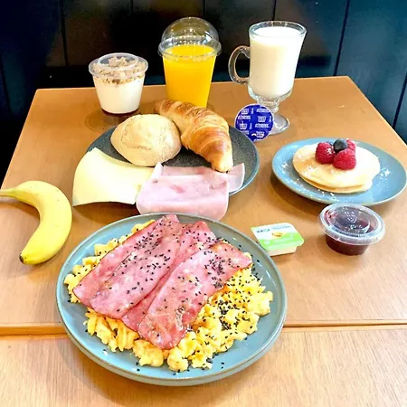 センター アルファマ アパート *