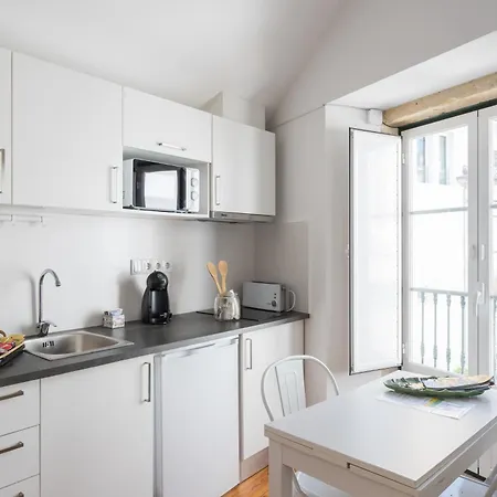 Center Alfama Apartman *