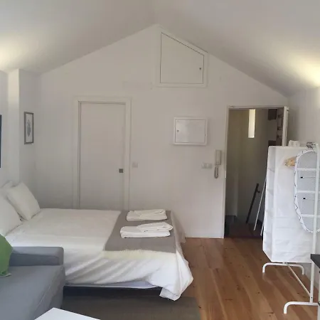 Apartment Center Alfama *