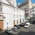 Apartment Center Alfama