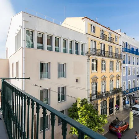 Апартаменти Center Alfama *