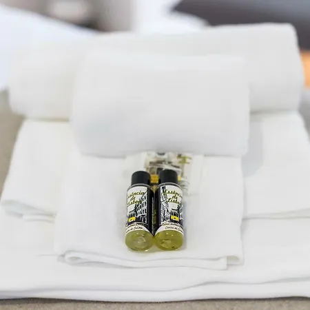 Center Alfama Апартаменти *